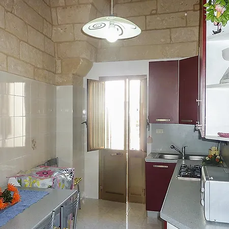 Adria Holidays M205 펜션 산포카